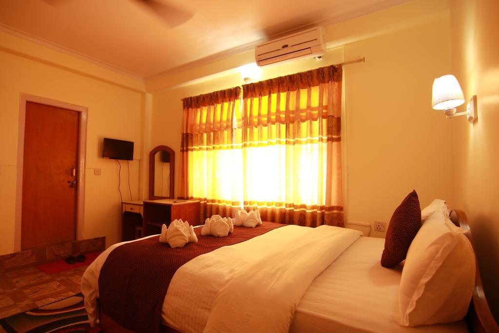 Hotel Himalayan Inn Pokhara Zewnętrze zdjęcie