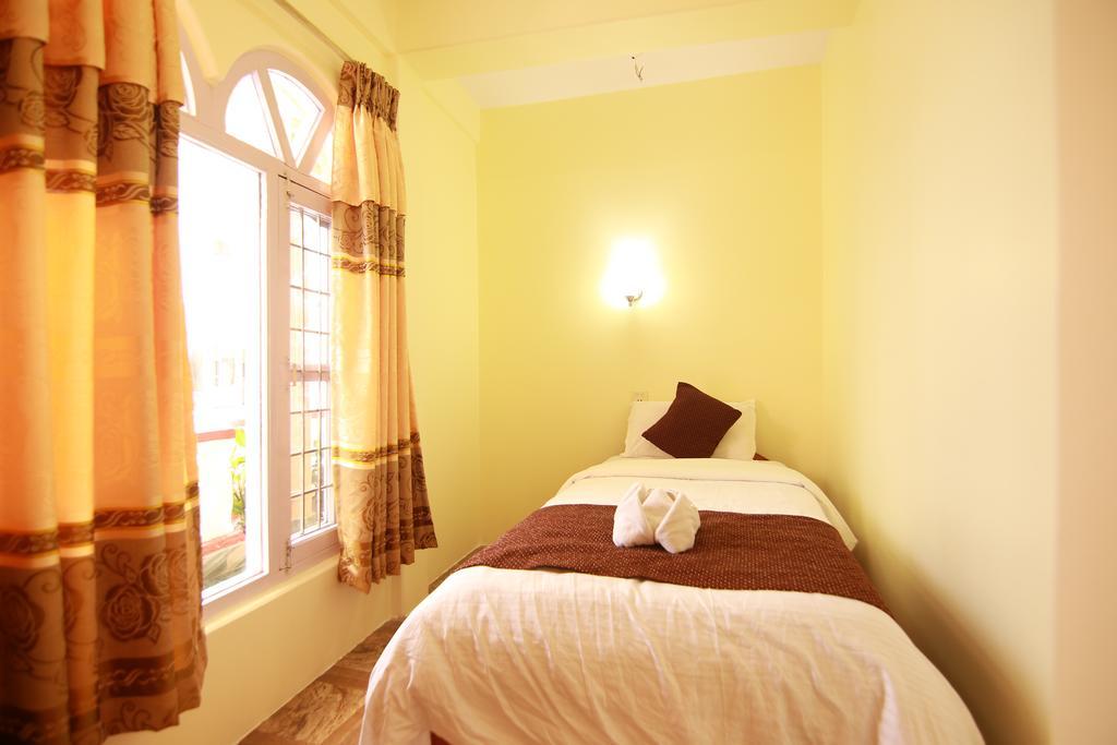 Hotel Himalayan Inn Pokhara Zewnętrze zdjęcie