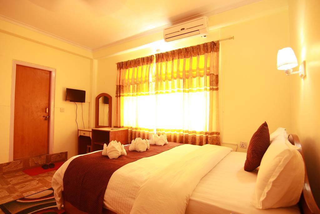 Hotel Himalayan Inn Pokhara Zewnętrze zdjęcie